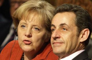 Merkel e Sarkozy preveem maior integração da zona euro 